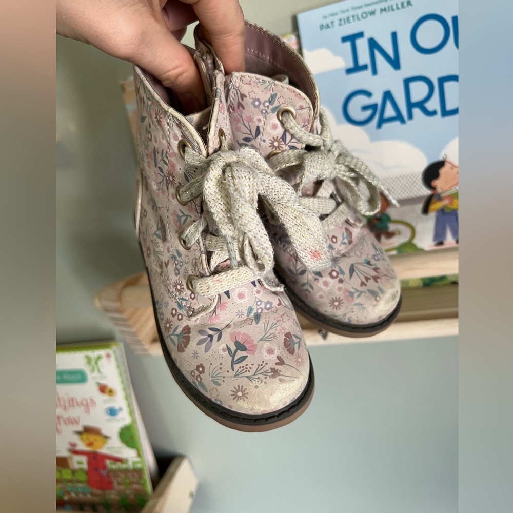 GUC floral combat boots